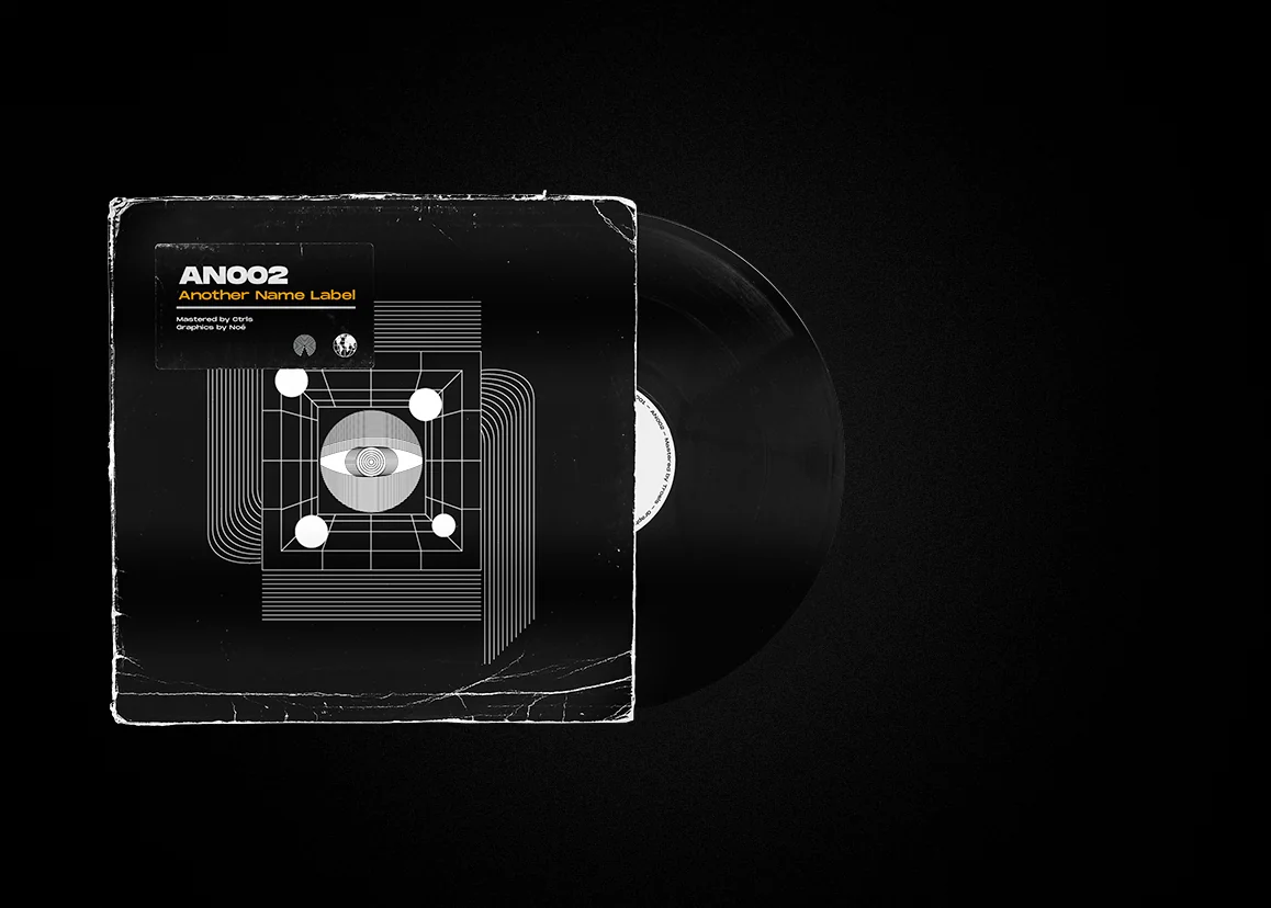 Music: cover design and visual systems